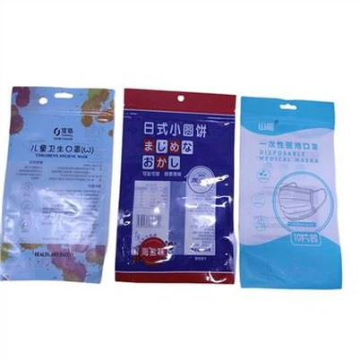 Astuccio con cerniera e tre guarnizioni laterali